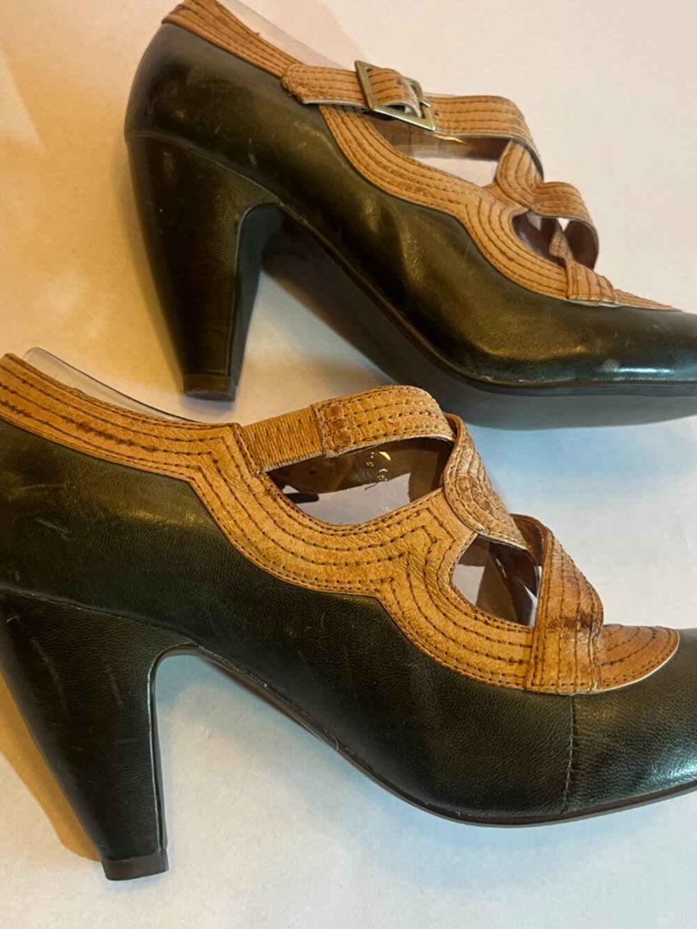 Miz Mooz steel blue & light brown heels - Picture 4 of 9